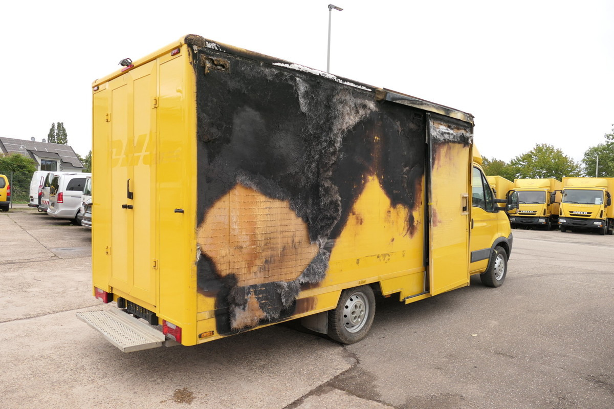 IVECO Daily 35 S11 C30C AUTOMATIK KAMERA MAXI Regale D - Closed box van: picture 3 IVECO Daily 35 S11 C30C AUTOMATIK KAMERA MAXI Regale D - Closed box van: picture 3