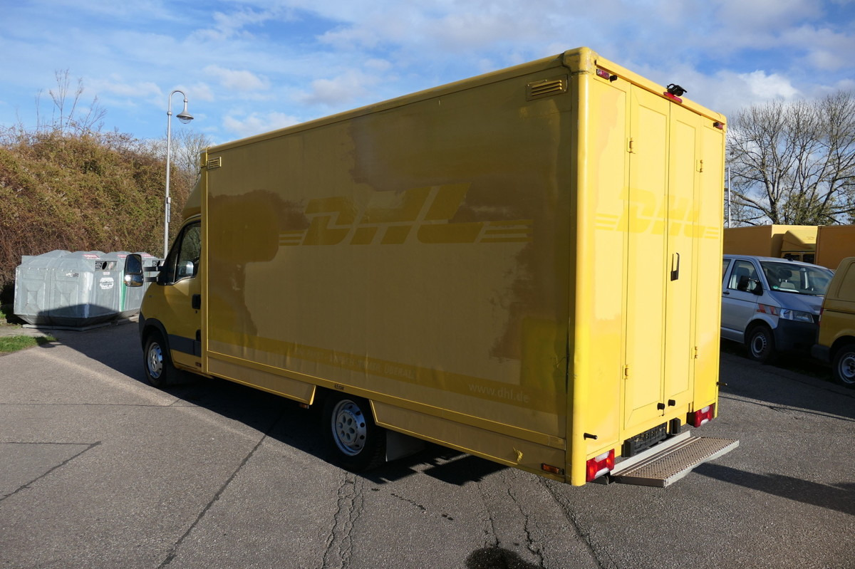 IVECO Daily 35 S11 C30C AUTOMATIK KAMERA MAXI Regale D - Closed box van: picture 4 IVECO Daily 35 S11 C30C AUTOMATIK KAMERA MAXI Regale D - Closed box van: picture 4