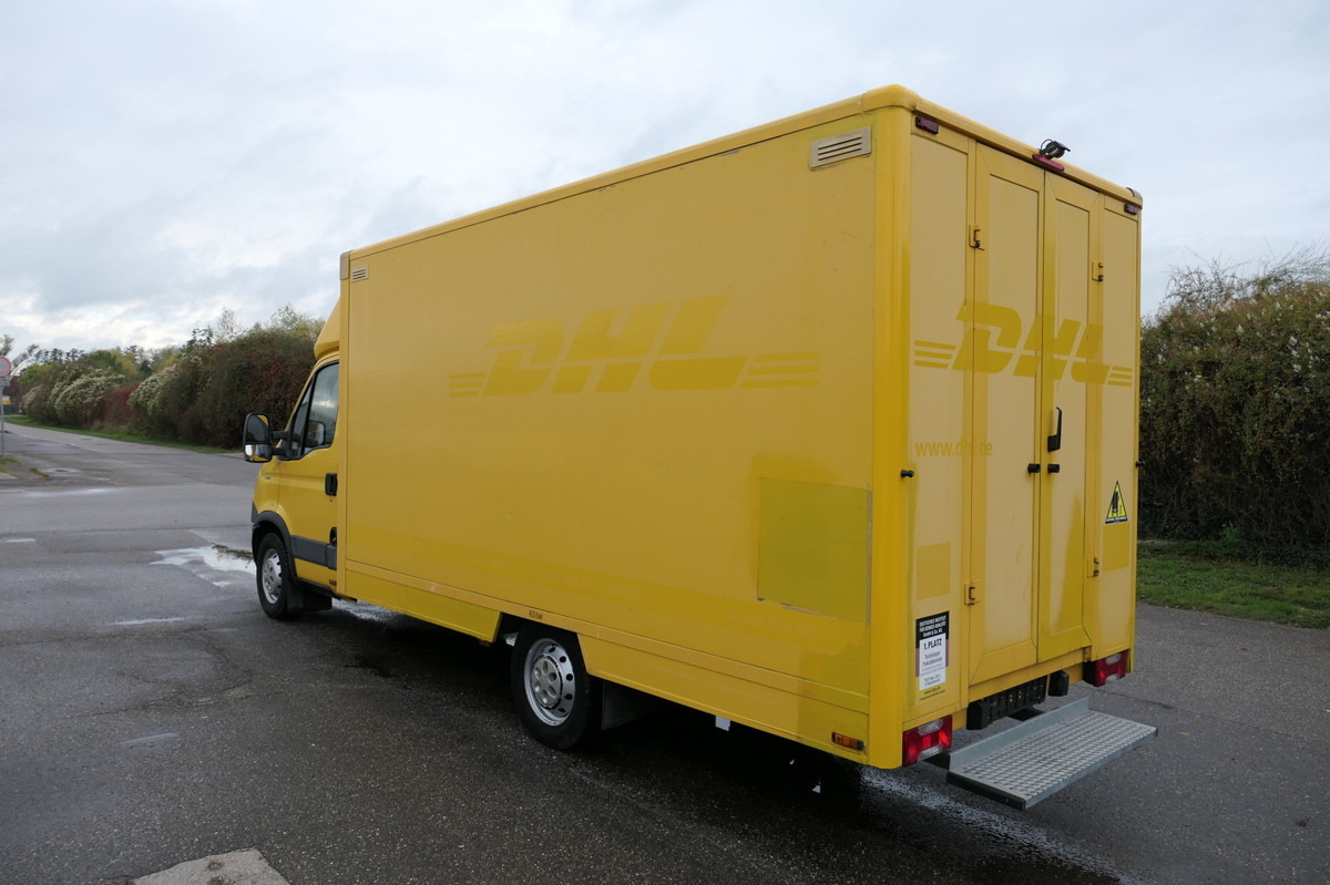 IVECO Daily 35 S11 C30C AUTOMATIK KAMERA MAXI Regale L - Closed box van: picture 4 IVECO Daily 35 S11 C30C AUTOMATIK KAMERA MAXI Regale L - Closed box van: picture 4