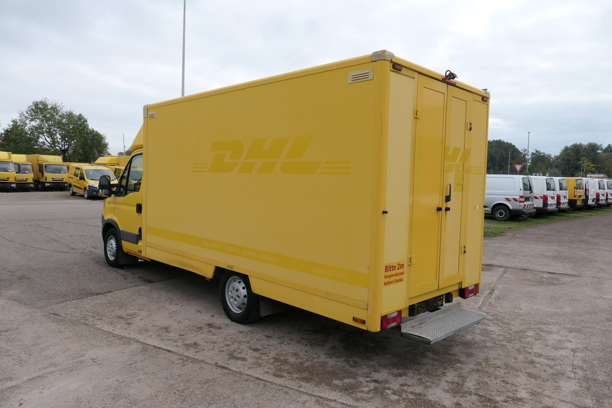 IVECO Daily 35 S11 C30C AUTOMATIK KAMERA Regale LUFT D - Closed box van: picture 4 IVECO Daily 35 S11 C30C AUTOMATIK KAMERA Regale LUFT D - Closed box van: picture 4