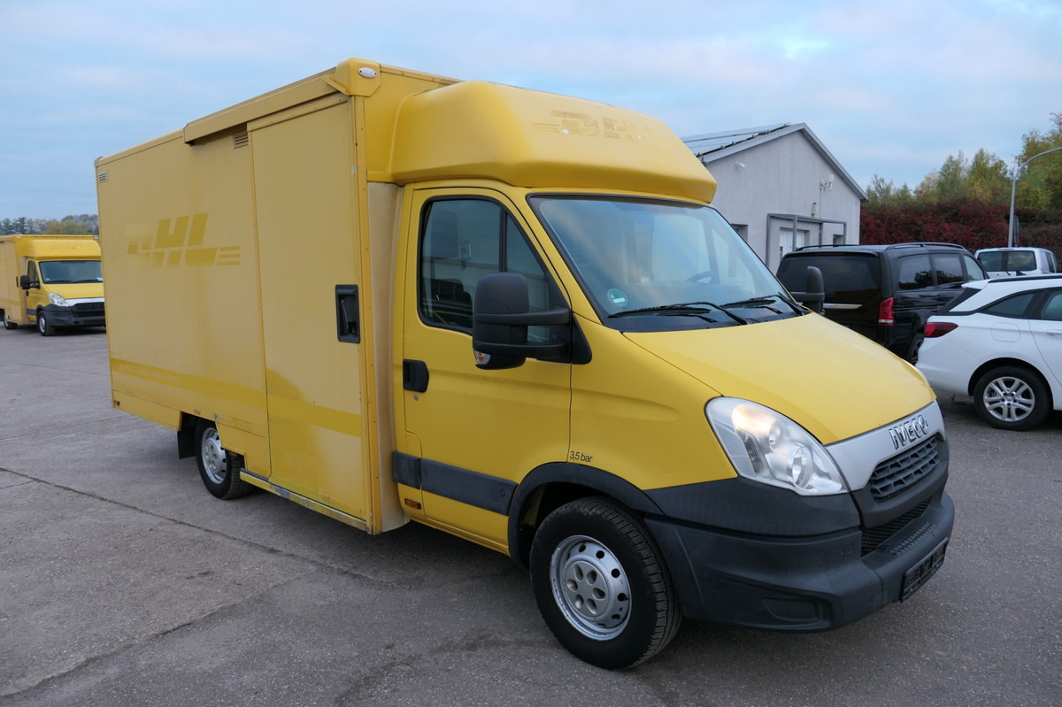 IVECO Daily 35 S11 C30C AUTOMATIK KAMERA Regale LUFT D - Closed box van: picture 2 IVECO Daily 35 S11 C30C AUTOMATIK KAMERA Regale LUFT D - Closed box van: picture 2