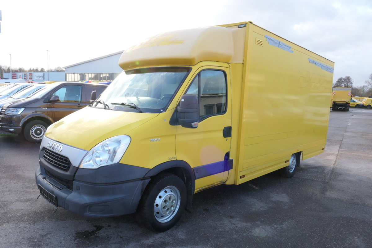 IVECO Daily 35 S11 C30C AUTOMATIK KAMERA Regale LUFT D - Closed box van: picture 1 IVECO Daily 35 S11 C30C AUTOMATIK KAMERA Regale LUFT D - Closed box van: picture 1