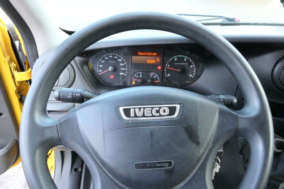 Closed box van IVECO Daily 35 S11 C30C AUTOMATIK KAMERA Regale LUFT D: picture 10 Closed box van IVECO Daily 35 S11 C30C AUTOMATIK KAMERA Regale LUFT D: picture 10