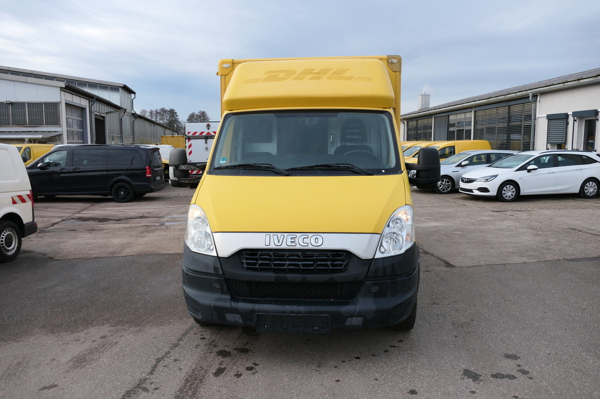 IVECO Daily 35 S11 C30C AUTOMATIK KAMERA Regale LUFT D - Closed box van: picture 2 IVECO Daily 35 S11 C30C AUTOMATIK KAMERA Regale LUFT D - Closed box van: picture 2