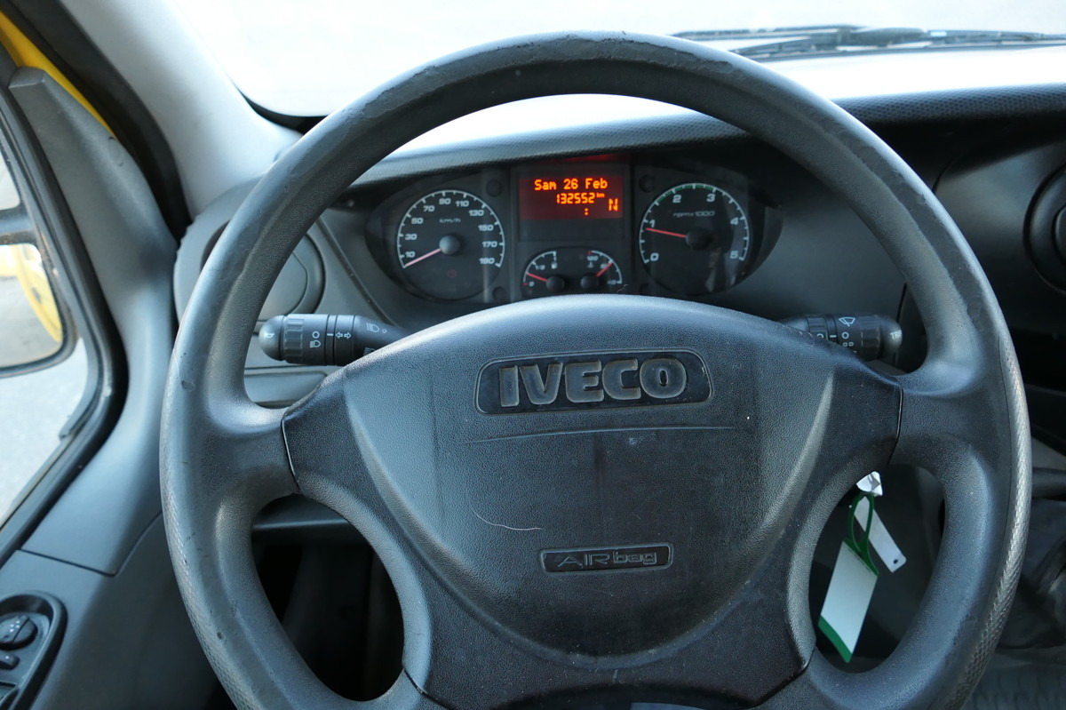 Closed box van IVECO Daily 35 S11 C30C AUTOMATIK KAMERA Regale LUFT D: picture 11