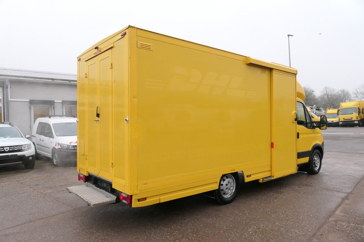 IVECO Daily 35 S11 C30C AUTOMATIK KAMERA Regale LUFT D - Closed box van: picture 3 IVECO Daily 35 S11 C30C AUTOMATIK KAMERA Regale LUFT D - Closed box van: picture 3