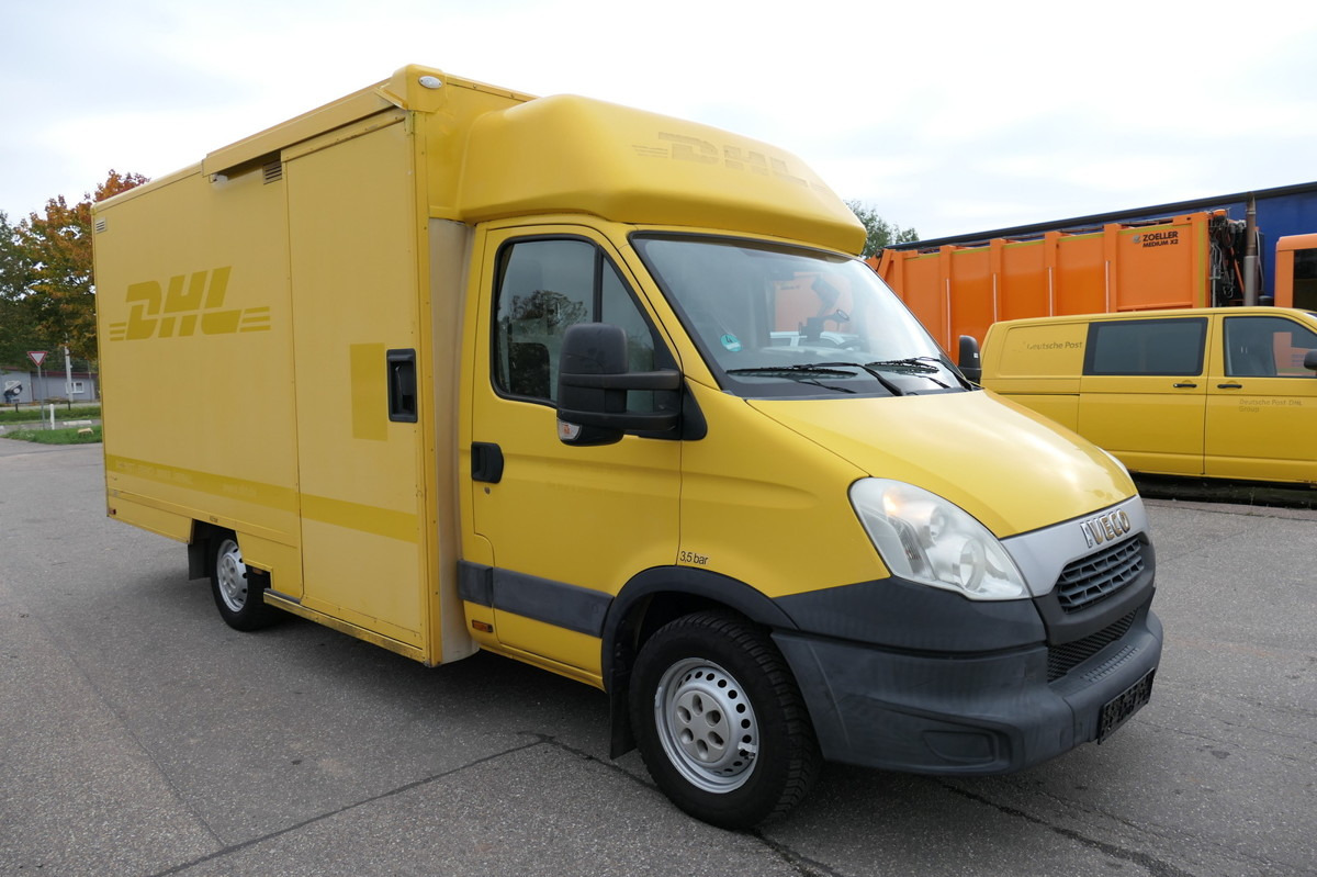 IVECO Daily 35 S11 C30C AUTOMATIK KAMERA Regale LUFT D - Closed box van: picture 2 IVECO Daily 35 S11 C30C AUTOMATIK KAMERA Regale LUFT D - Closed box van: picture 2