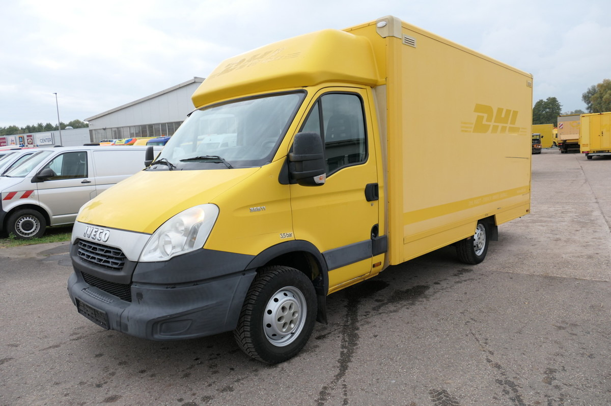 IVECO Daily 35 S11 C30C AUTOMATIK KAMERA Regale LUFT D - Closed box van: picture 1 IVECO Daily 35 S11 C30C AUTOMATIK KAMERA Regale LUFT D - Closed box van: picture 1