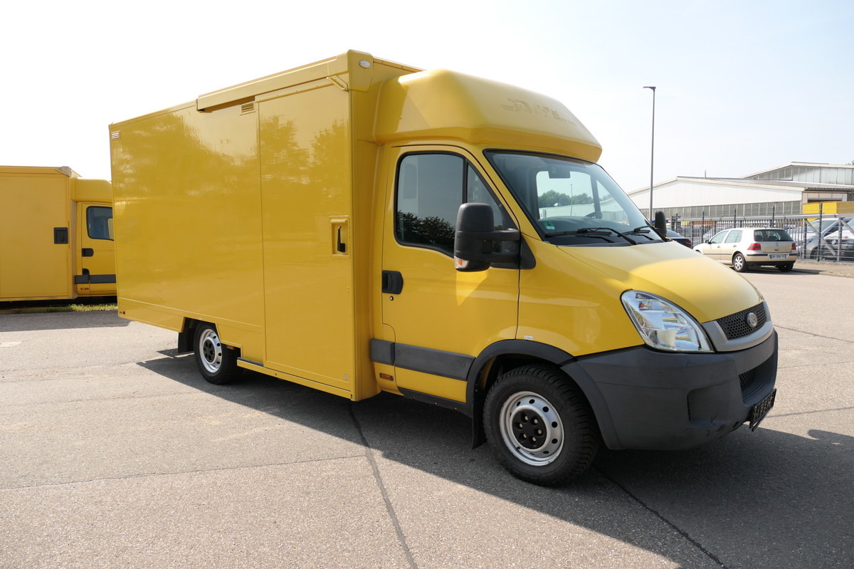 IVECO Daily 35 S11 C30C ELEKTRO COC Umbau 12/2021 Firm - Closed box van, Electric van: picture 2 IVECO Daily 35 S11 C30C ELEKTRO COC Umbau 12/2021 Firm - Closed box van, Electric van: picture 2