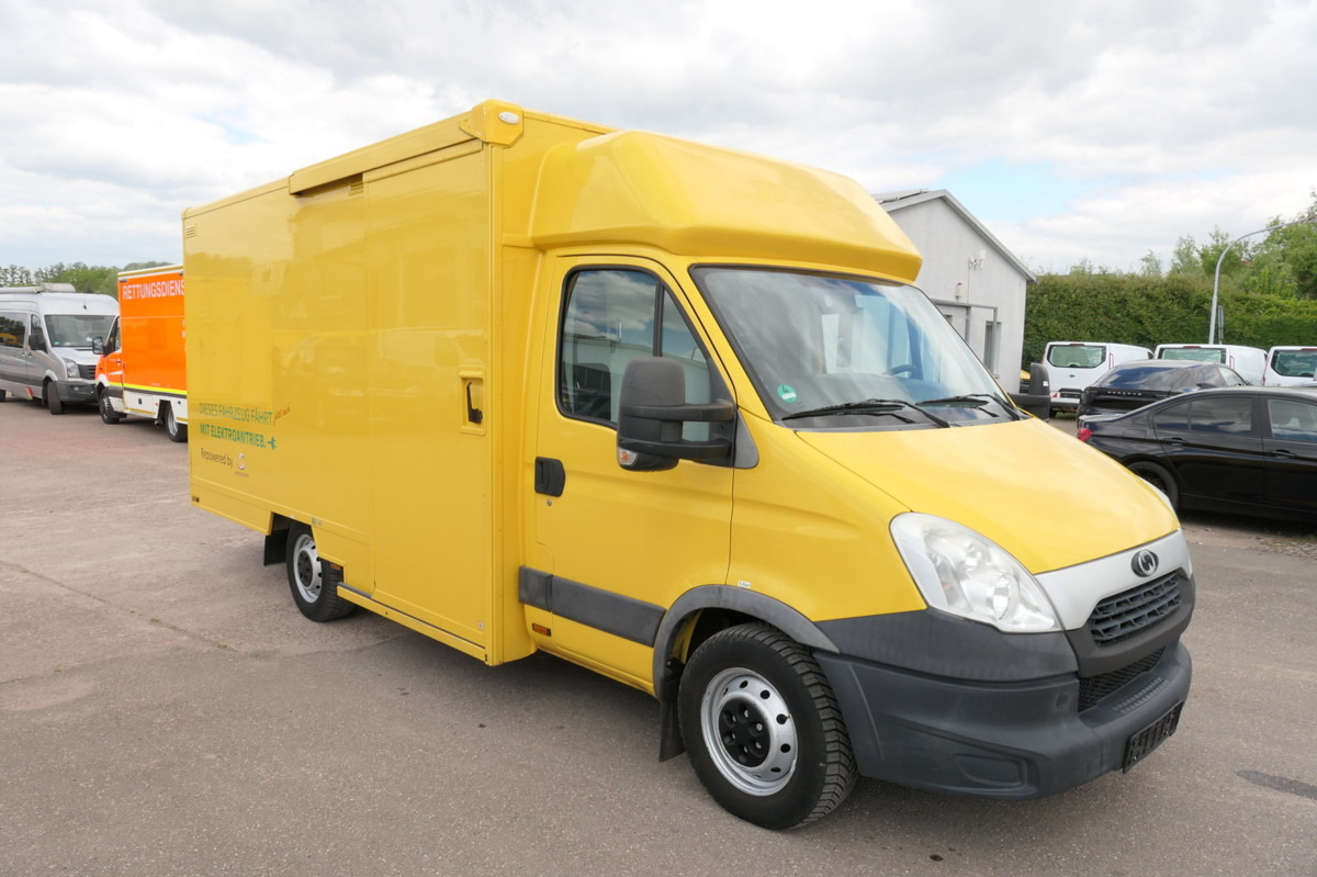 IVECO Daily 35 S11 C30C ELEKTRO COC Umbau Firma Orten - Closed box van, Electric van: picture 2 IVECO Daily 35 S11 C30C ELEKTRO COC Umbau Firma Orten - Closed box van, Electric van: picture 2