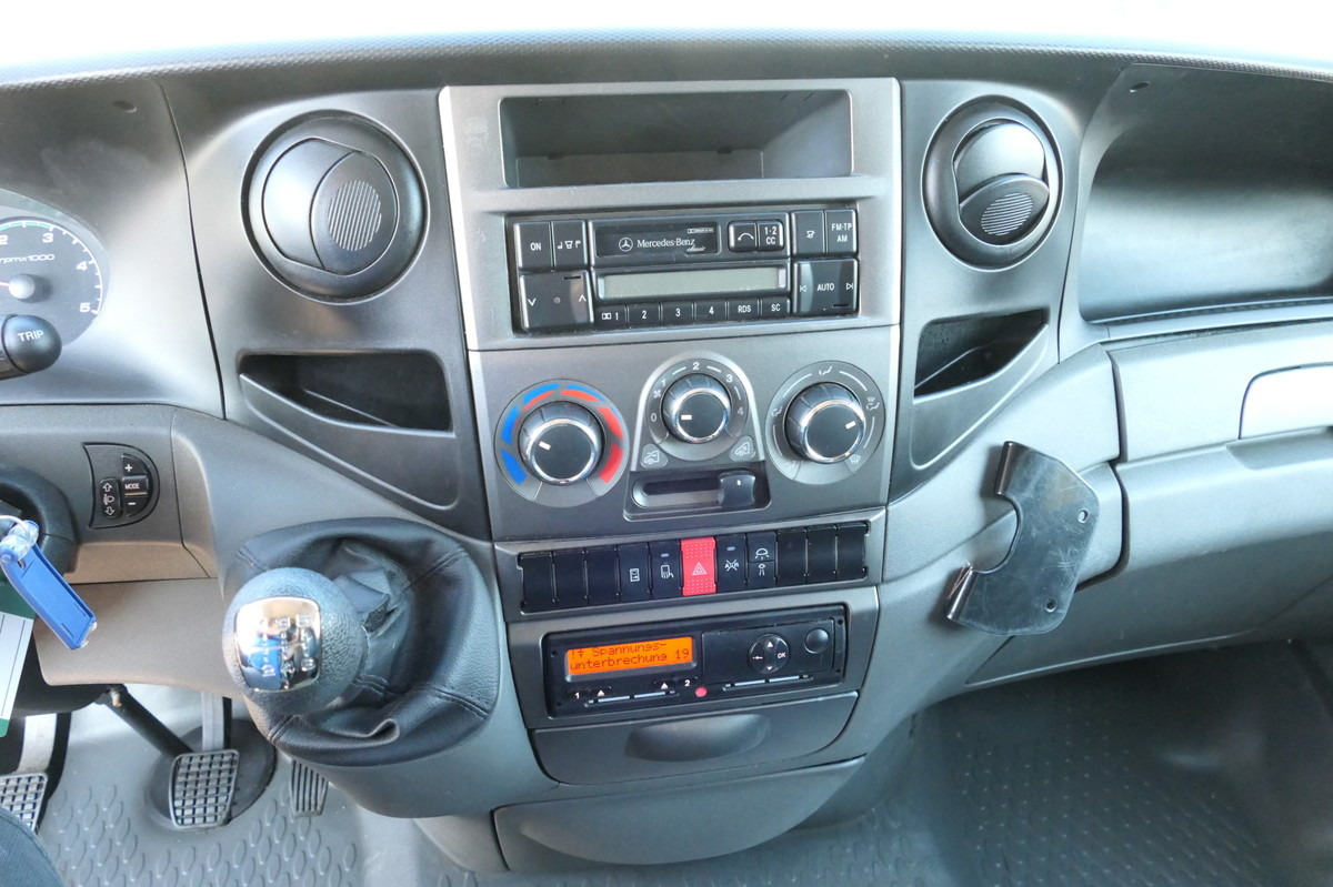 Closed box van IVECO Daily 50C14 Erdgas Kurz COC: picture 10