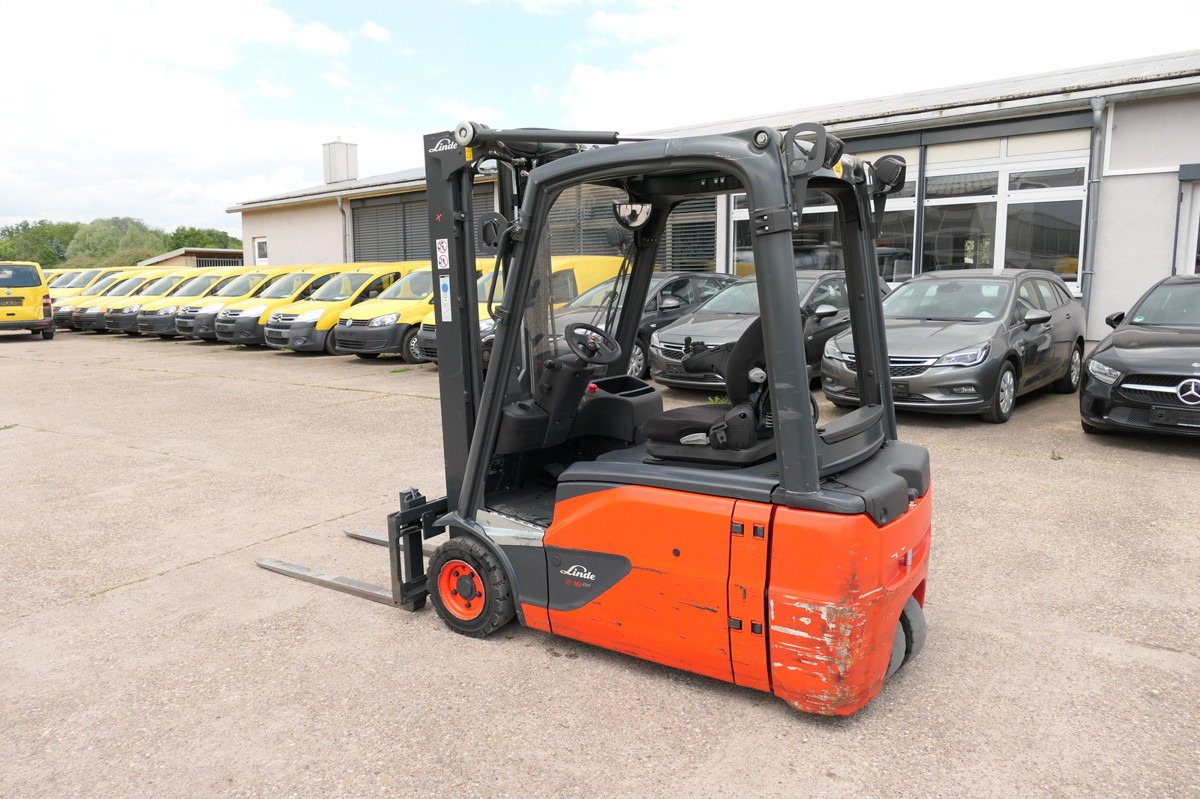 LINDE E16L Elektro TRIPLEX 3-Rad - Electric forklift: picture 4 LINDE E16L Elektro TRIPLEX 3-Rad - Electric forklift: picture 4
