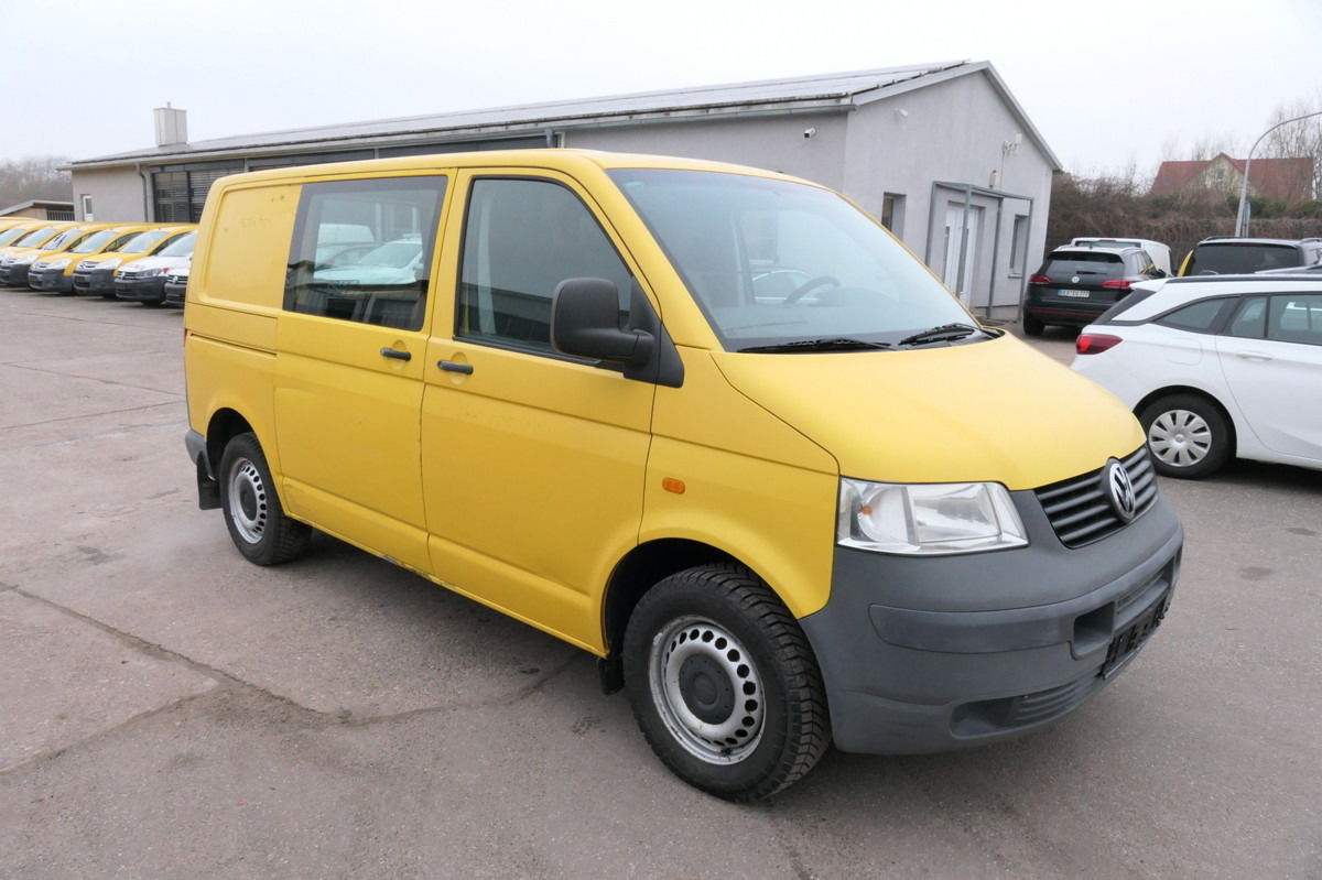 VW T5 Transporter 1.9 TDI PARKTRONIK 2xSCHIEBETÜR - Small van: picture 3 VW T5 Transporter 1.9 TDI PARKTRONIK 2xSCHIEBETÜR - Small van: picture 3