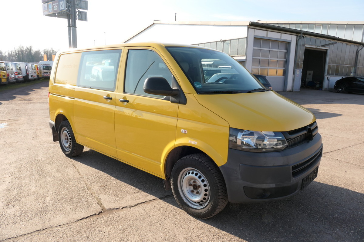 VW T5 Transporter 2.0 TDI 2xSCHIEBETÜR PARKTRONIK E - Small van: picture 3 VW T5 Transporter 2.0 TDI 2xSCHIEBETÜR PARKTRONIK E - Small van: picture 3
