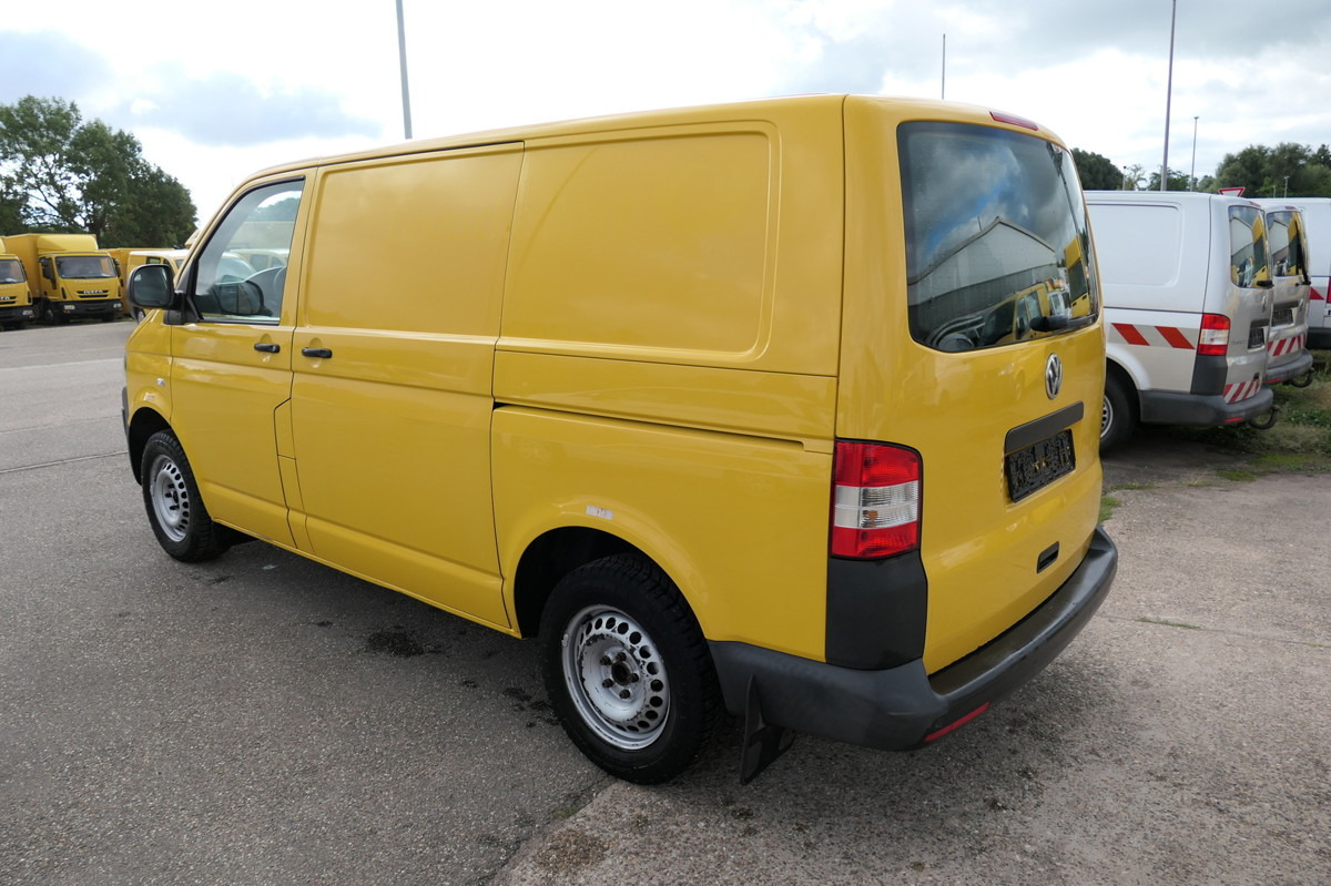 VW T5 Transporter 2.0 TDI EURO-5 CoC 2xSCHIEBETÜR P - Small van: picture 4 VW T5 Transporter 2.0 TDI EURO-5 CoC 2xSCHIEBETÜR P - Small van: picture 4