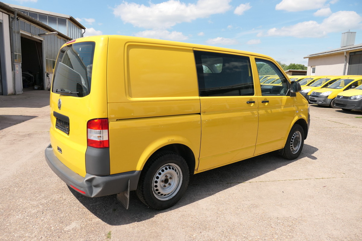 VW T5 Transporter 2.0 TDI PARKTRONIK EURO5 2xSCHIEB - Small van: picture 4 VW T5 Transporter 2.0 TDI PARKTRONIK EURO5 2xSCHIEB - Small van: picture 4