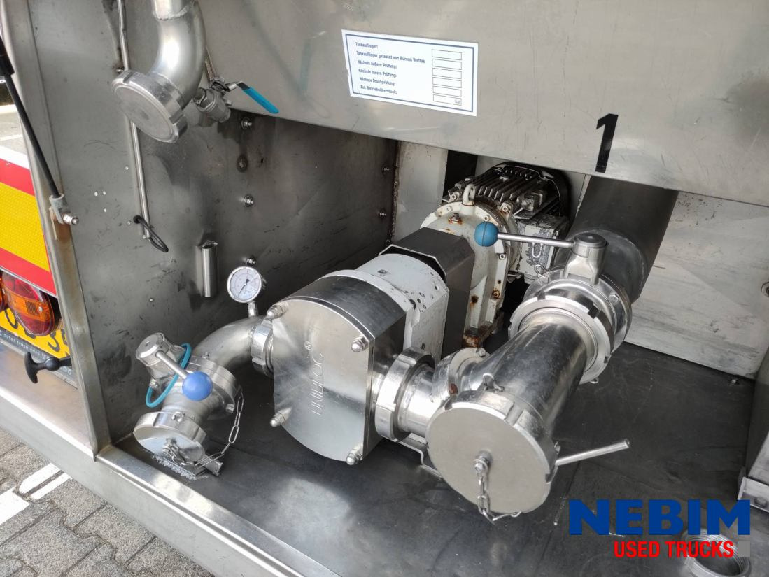 Burg BPO 12-27 Z - 26.165L - Inox Pump - Tanker semi-trailer: picture 4 Burg BPO 12-27 Z - 26.165L - Inox Pump - Tanker semi-trailer: picture 4