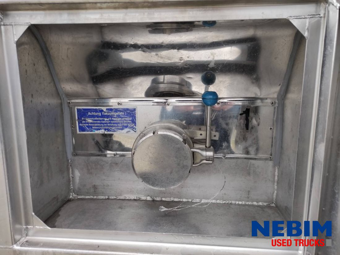 Feldbinder TSA 33.3-3 Unibloc pump electr - 3 comp. 8.000 / 2 2.500 / 3.000 Ltr. - Tanker semi-trailer: picture 5 Feldbinder TSA 33.3-3 Unibloc pump electr - 3 comp. 8.000 / 2 2.500 / 3.000 Ltr. - Tanker semi-trailer: picture 5