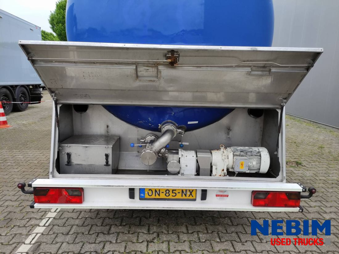 Feldbinder TSA 33.3-3 Unibloc pump electr - 3 comp. 8.000 / 2 2.500 / 3.000 Ltr. - Tanker semi-trailer: picture 4 Feldbinder TSA 33.3-3 Unibloc pump electr - 3 comp. 8.000 / 2 2.500 / 3.000 Ltr. - Tanker semi-trailer: picture 4