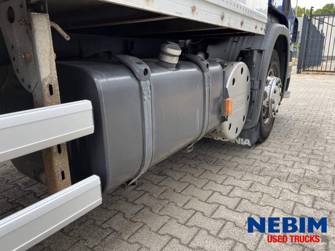 Box truck Scania P270 343.938km - 3 front seats: picture 19