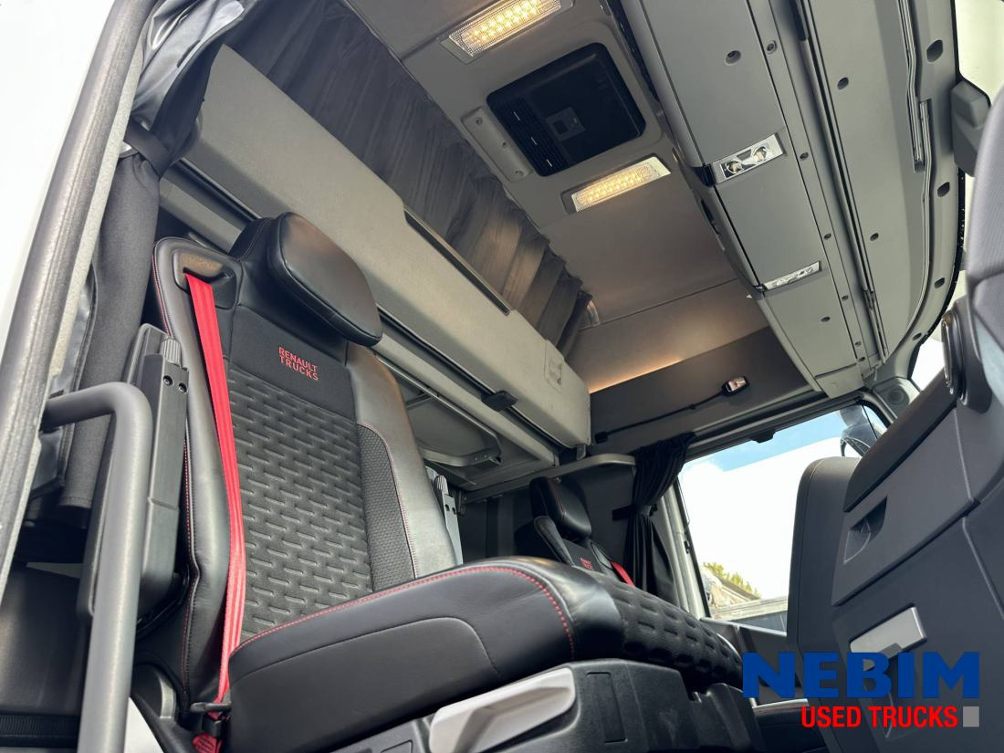 Renault T HIGH 520 4x2 - 249.501km - Parking Airco - Tractor unit: picture 4 Renault T HIGH 520 4x2 - 249.501km - Parking Airco - Tractor unit: picture 4