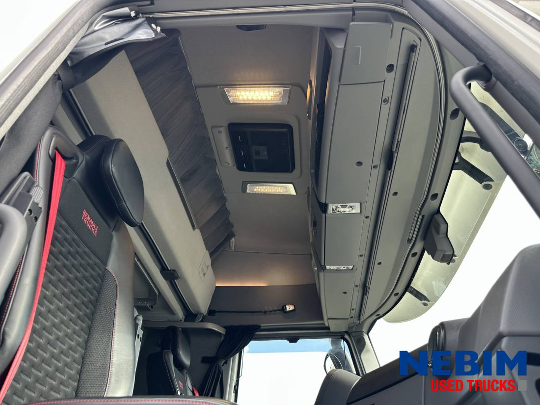 Renault T HIGH 520 4x2 - 249.501km - Parking Airco - Tractor unit: picture 5 Renault T HIGH 520 4x2 - 249.501km - Parking Airco - Tractor unit: picture 5