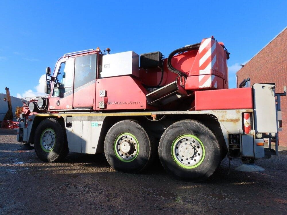 Terex Demag AC 40 City - All terrain crane: picture 2 Terex Demag AC 40 City - All terrain crane: picture 2