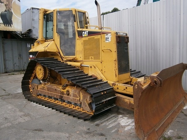 KOMATSU D65 EX-15 - Track for Bulldozer: picture 3 KOMATSU D65 EX-15 - Track for Bulldozer: picture 3