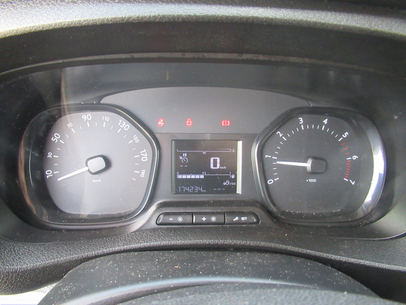 Leasing of Opel Vivaro Opel Vivaro: picture 17