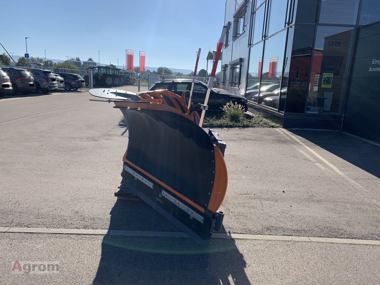 Gmeiner Unix LN32u - Snow plough for Municipal/ Special vehicle: picture 2 Gmeiner Unix LN32u - Snow plough for Municipal/ Special vehicle: picture 2