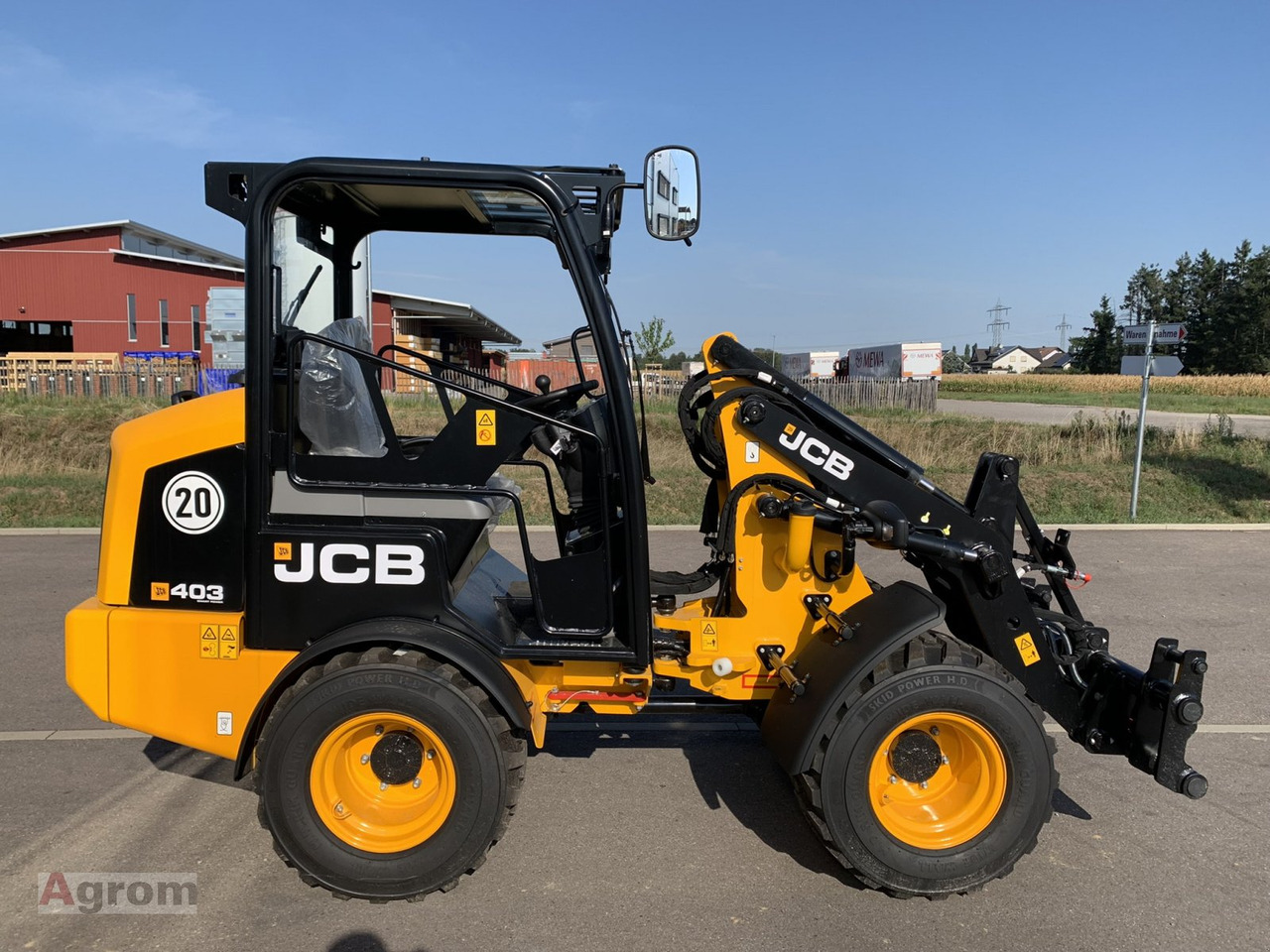 JCB 403 - Compact loader: picture 5 JCB 403 - Compact loader: picture 5