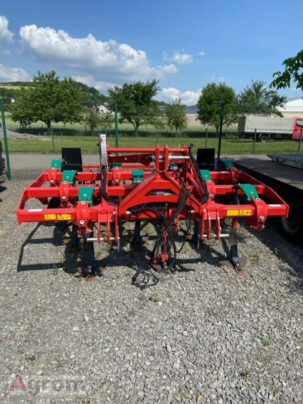 Kverneland Enduro 3000 - Cultivator: picture 2 Kverneland Enduro 3000 - Cultivator: picture 2