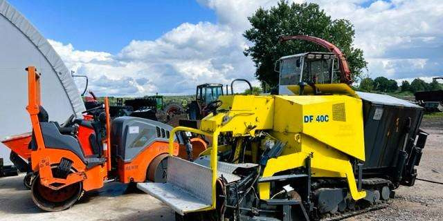 Demag DF 40C - Asphalt paver: picture 1 Demag DF 40C - Asphalt paver: picture 1
