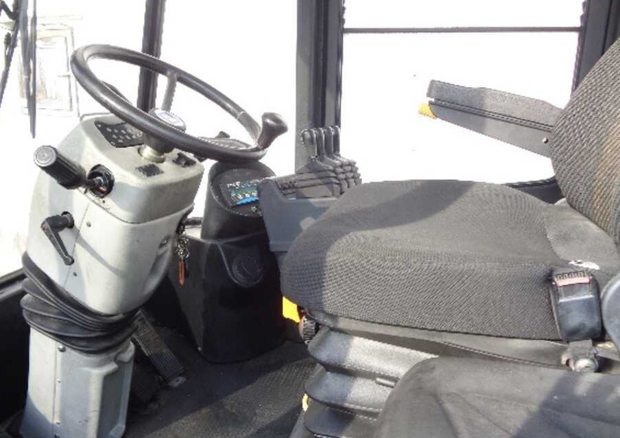 Fantuzzi FDC 180 - Diesel forklift: picture 2 Fantuzzi FDC 180 - Diesel forklift: picture 2
