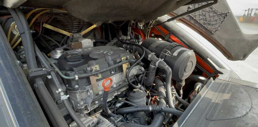 Linde H 30 D-393-01 - Diesel forklift: picture 4 Linde H 30 D-393-01 - Diesel forklift: picture 4