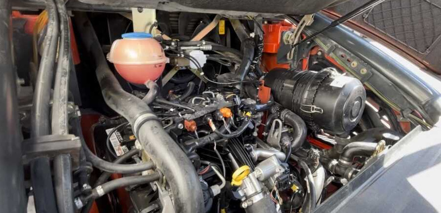 Linde H 40 D-02 senza montante - Diesel forklift: picture 5 Linde H 40 D-02 senza montante - Diesel forklift: picture 5