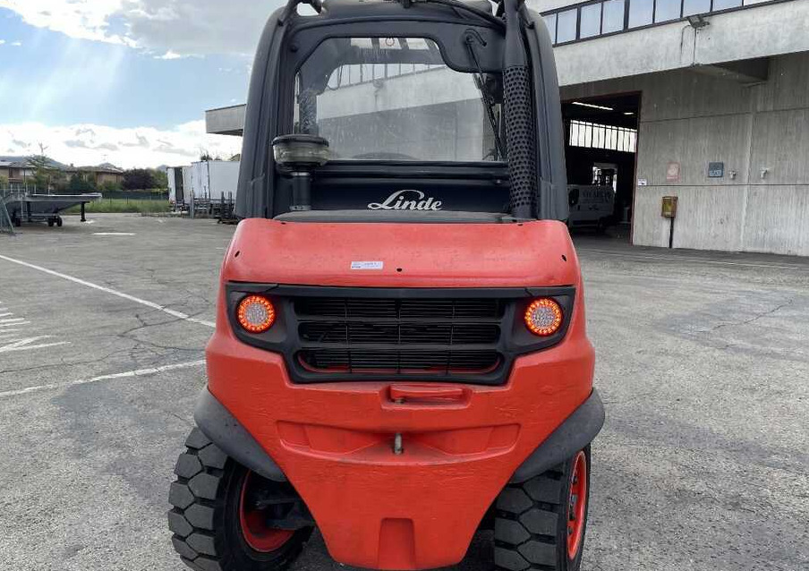 Linde H 40 D-02 senza montante - Diesel forklift: picture 3 Linde H 40 D-02 senza montante - Diesel forklift: picture 3