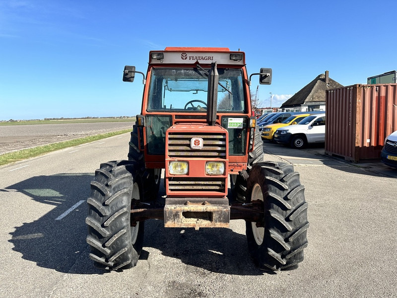 Fiat 85-90 DT - Farm tractor: picture 2 Fiat 85-90 DT - Farm tractor: picture 2