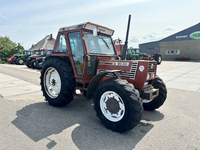 Fiat 90-90 DT - Farm tractor: picture 3 Fiat 90-90 DT - Farm tractor: picture 3