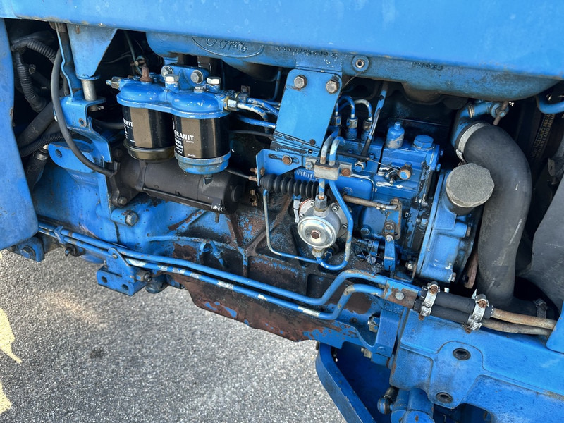 Farm tractor Ford 5110: picture 13