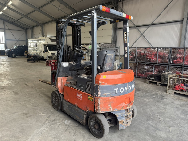 Toyota 7FBMF18 - Electric forklift: picture 5 Toyota 7FBMF18 - Electric forklift: picture 5