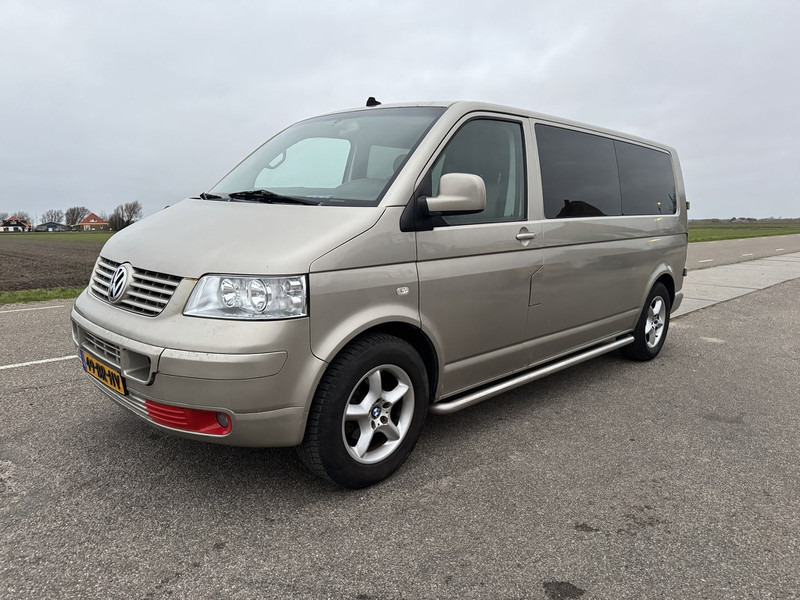 Volkswagen Transporter 2.5 TDI - Panel van: picture 1 Volkswagen Transporter 2.5 TDI - Panel van: picture 1