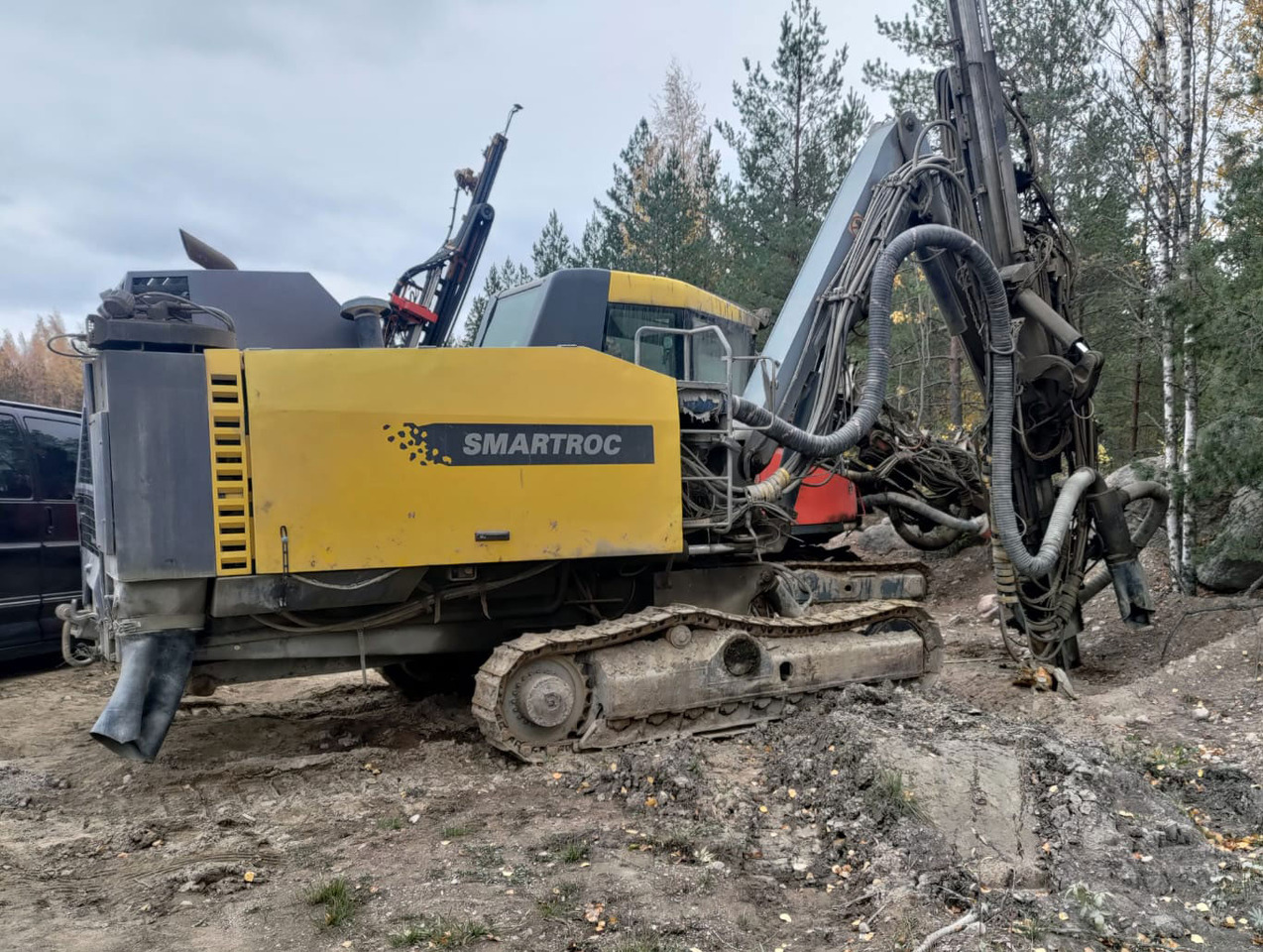 Atlas Copco SmartROC T35-11 - Drilling rig: picture 3 Atlas Copco SmartROC T35-11 - Drilling rig: picture 3