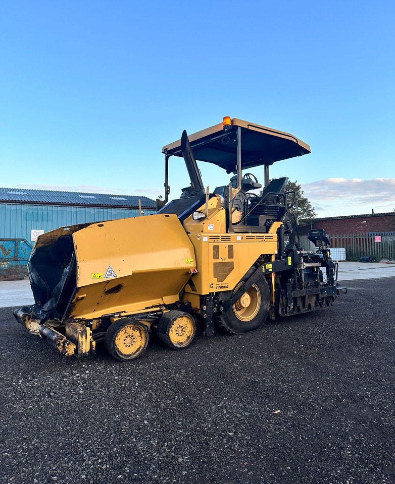 Caterpillar AP500F - Asphalt paver: picture 2 Caterpillar AP500F - Asphalt paver: picture 2