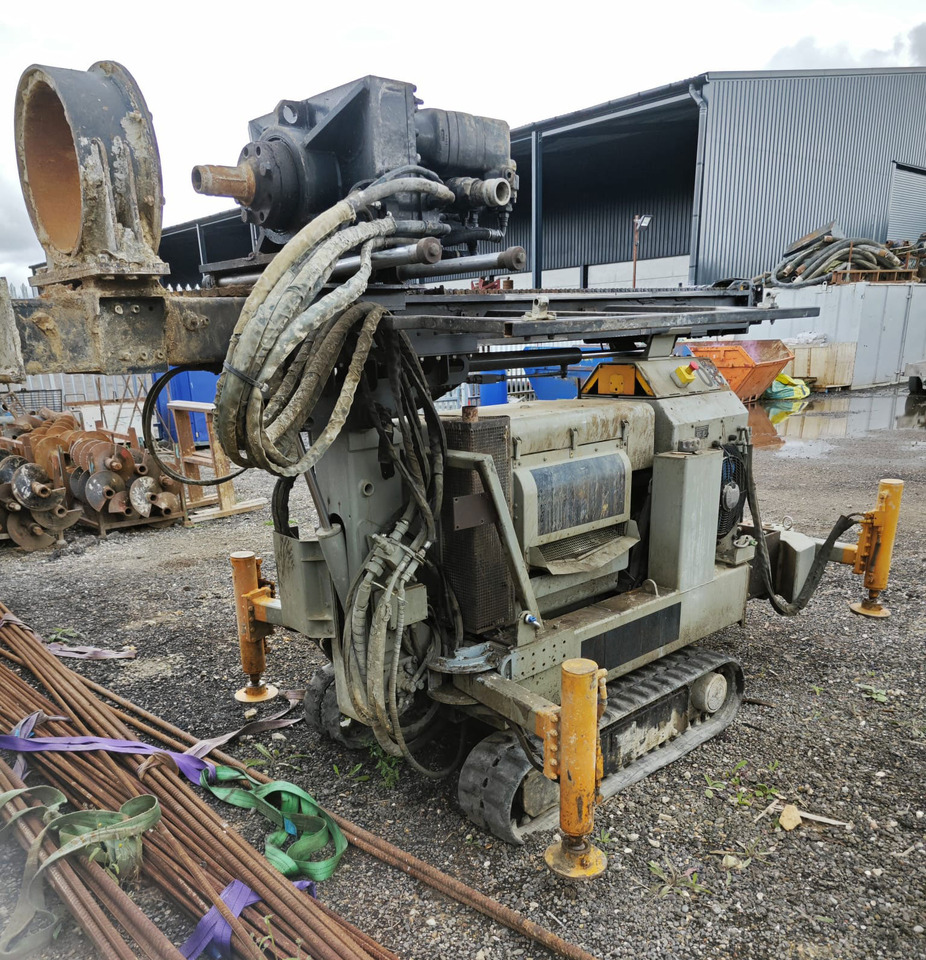Cobra T-15 - Pile driver: picture 3 Cobra T-15 - Pile driver: picture 3