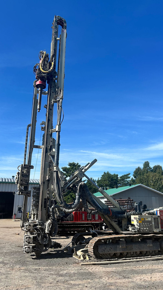 Comacchio MC 28 A - Pile driver: picture 3 Comacchio MC 28 A - Pile driver: picture 3