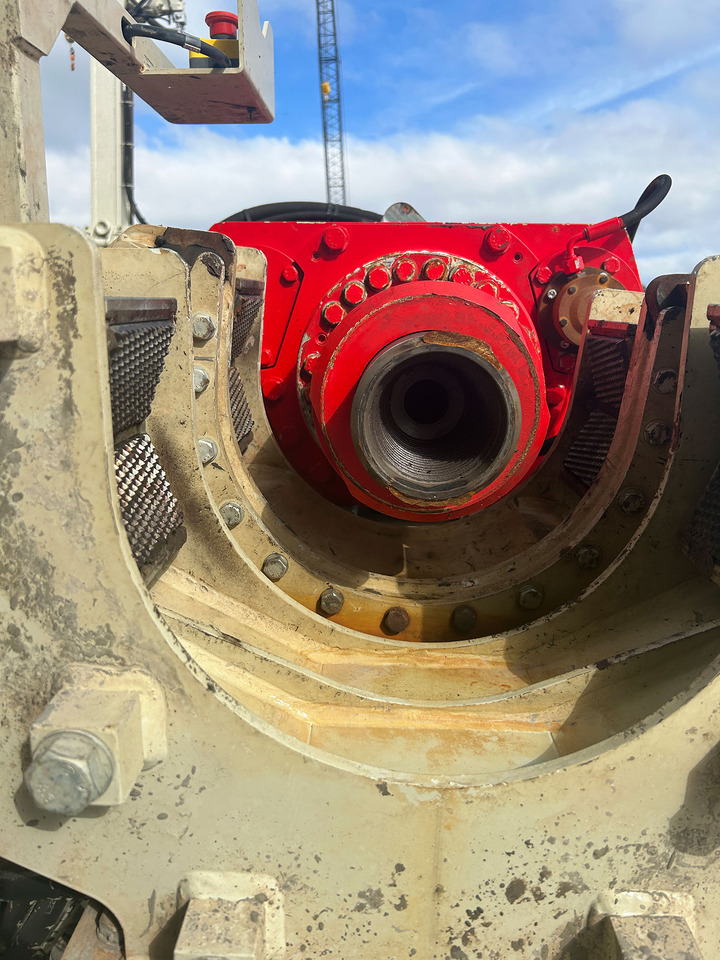 Comacchio MC4D - Pile driver: picture 4 Comacchio MC4D - Pile driver: picture 4