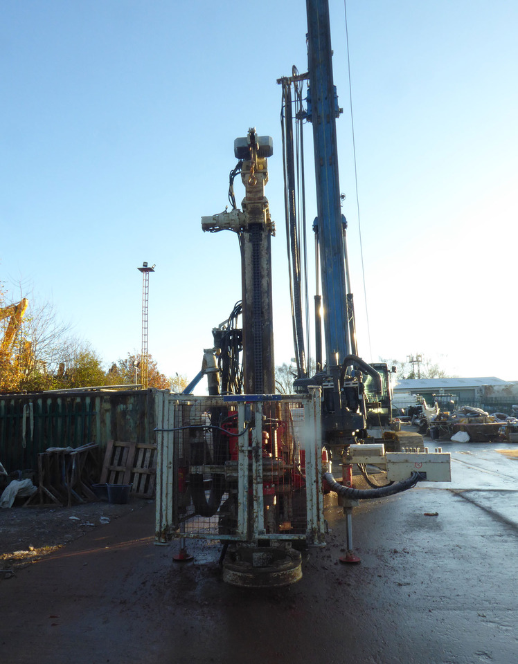 Comacchio MC5D - Pile driver: picture 4 Comacchio MC5D - Pile driver: picture 4