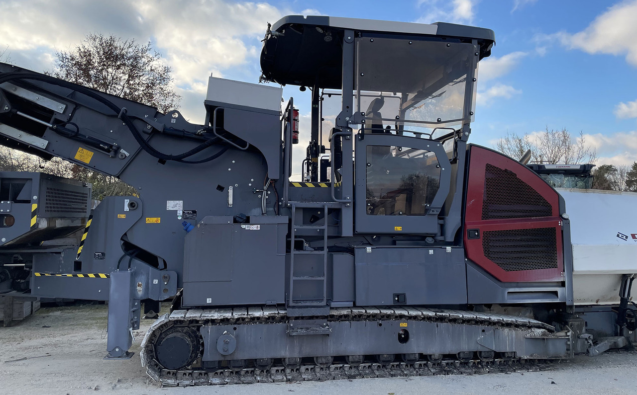 Dynapac MF2500CS - Asphalt paver: picture 3 Dynapac MF2500CS - Asphalt paver: picture 3