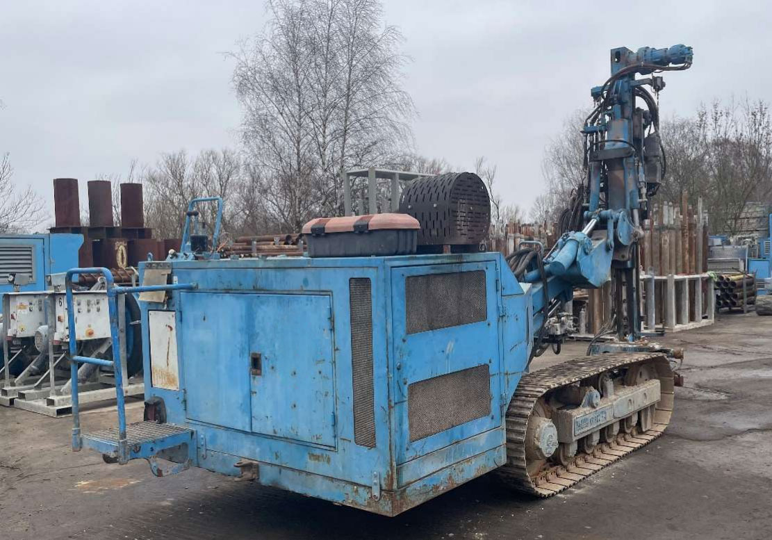 Klemm KR 802-3 - Pile driver: picture 5 Klemm KR 802-3 - Pile driver: picture 5